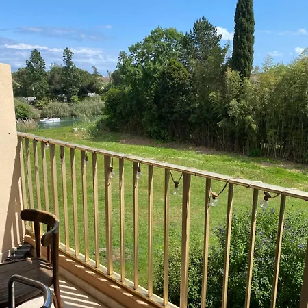 Location Mandelieu, Piscines Privees, Garage, Proche Des Plages Apartmán